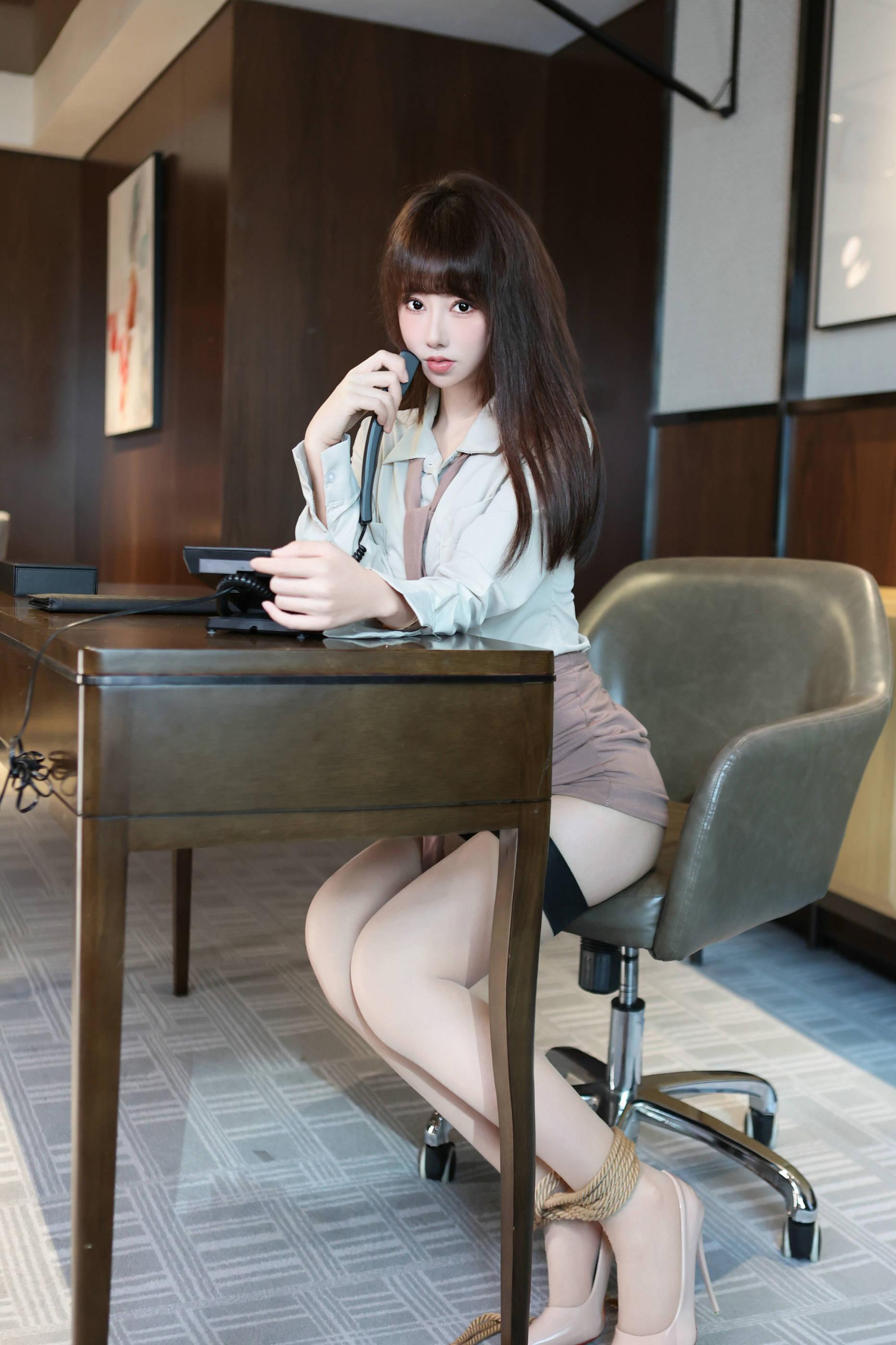 [Paid] Bai Xiaoxiao: Tempting Private Shoot Perks with 90P Korean-Style Junior Student Bundle