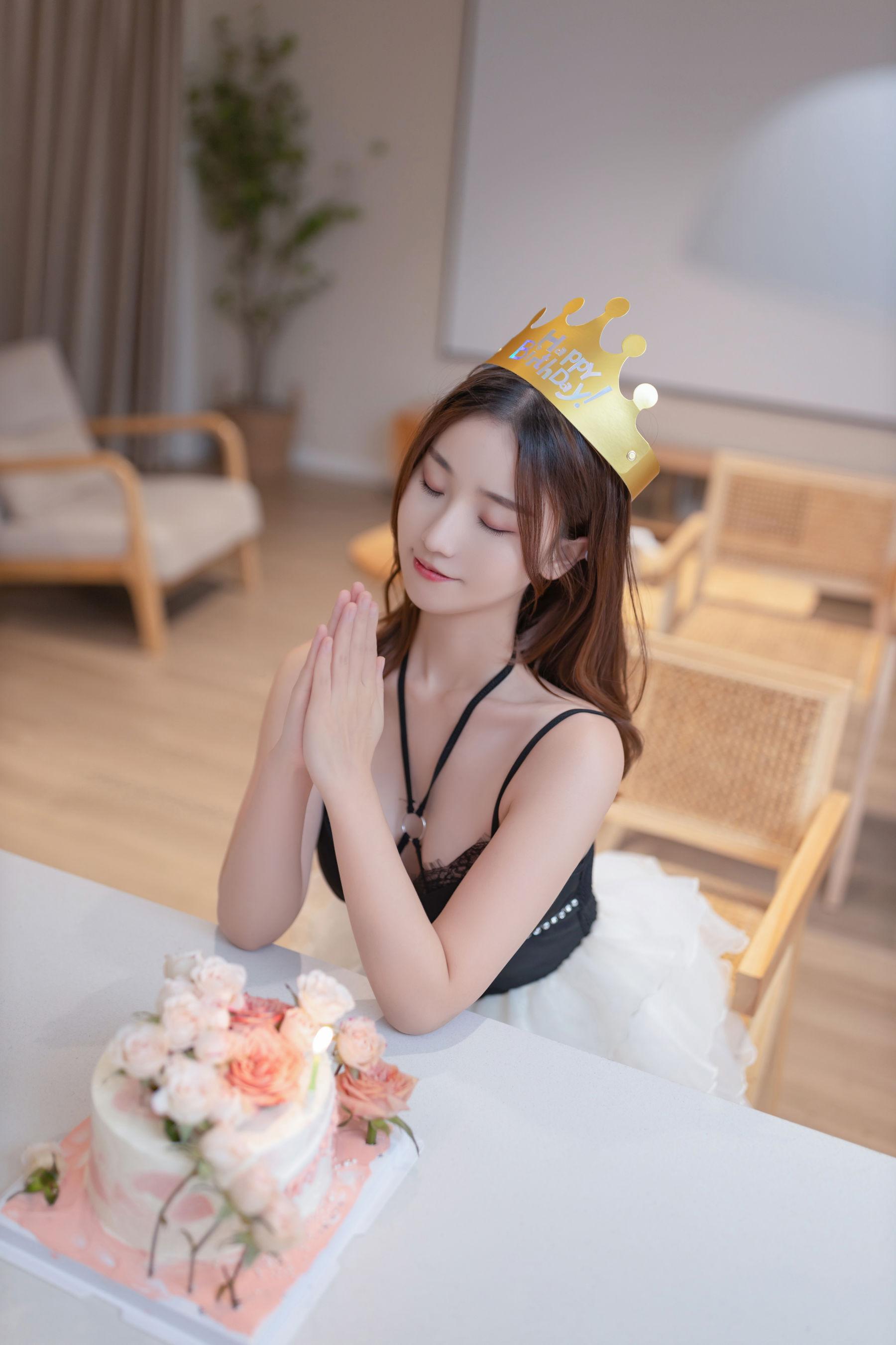 Paid Show Model Apricot Tempting Private Shoot Welfare Happy Birthday 116P 6