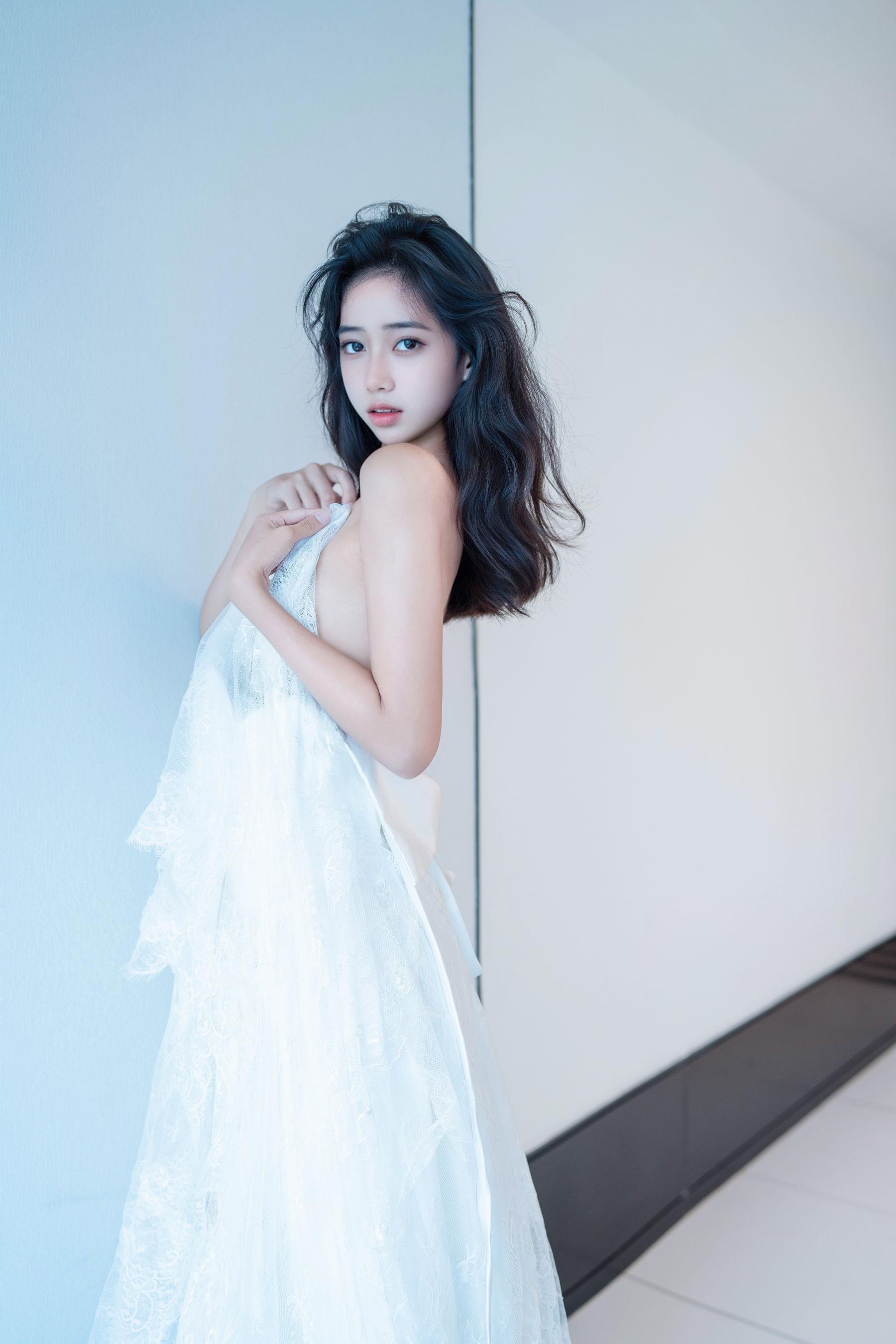 [Paid Content] Shi An'an Alluring Private Shoot Perks White Lace Long Dress 90P 3