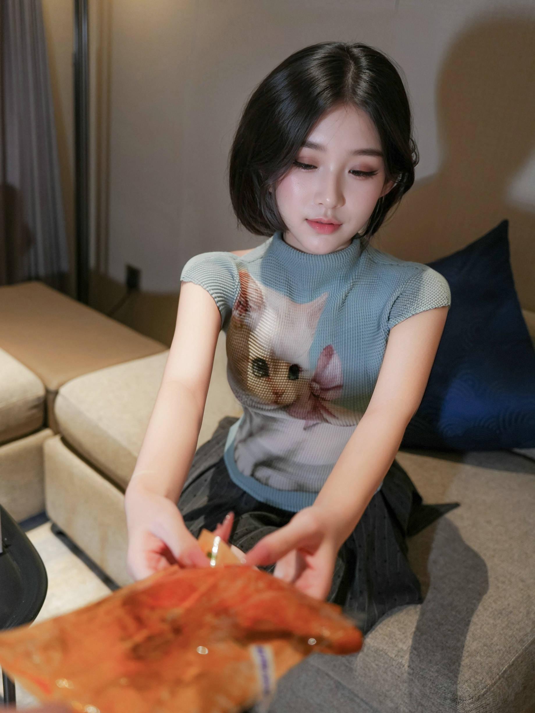 [Paid Model] Ah Zhizhi Zhiu Alluring Private Photoshoot Benefit 79P 3