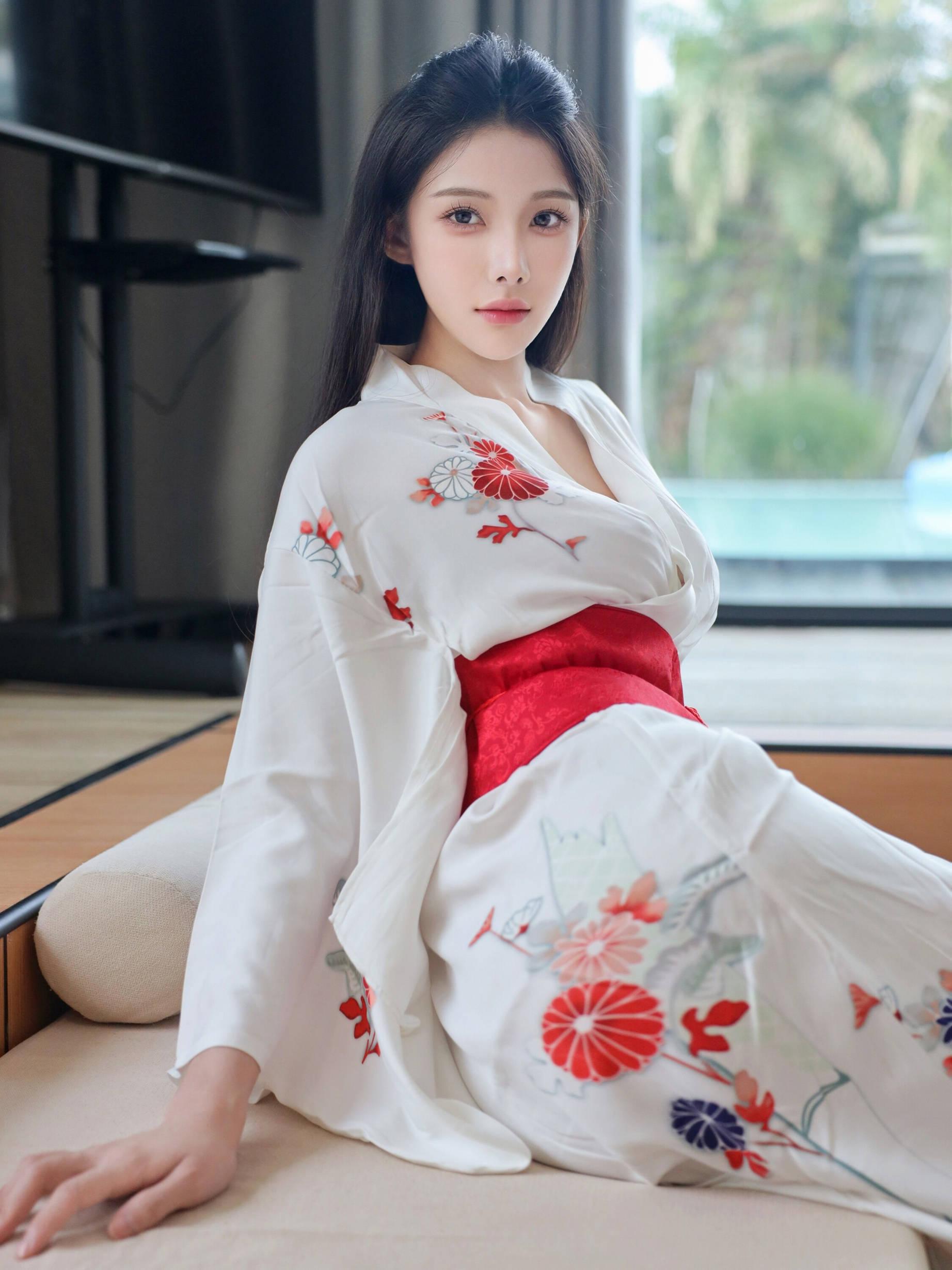 Show People Selection Li Shuang'er Seductive Private Photoshoot Benefits COS Pan Jinlian 85P 6