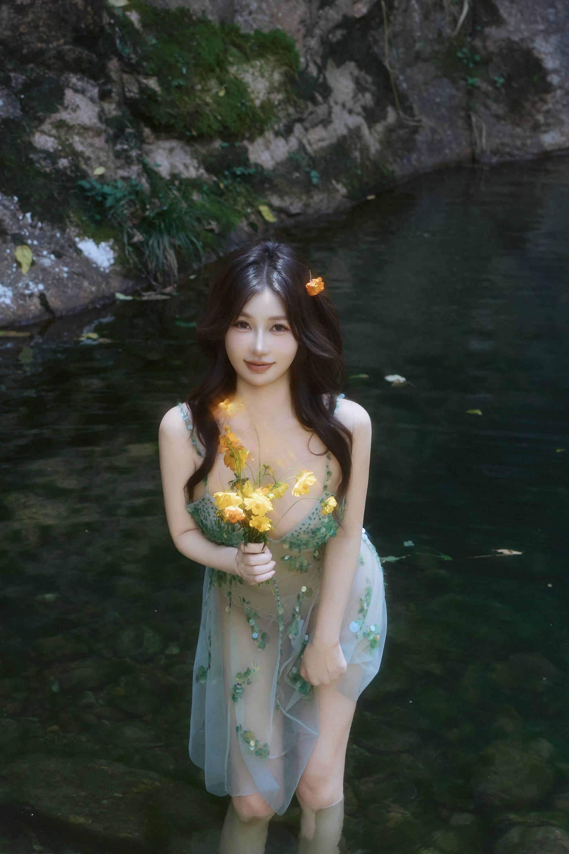 Featured Models Yin Tiantian Alluring Private Photoshoot Benefits Xiaoxi Sheer Skirt 69P 6