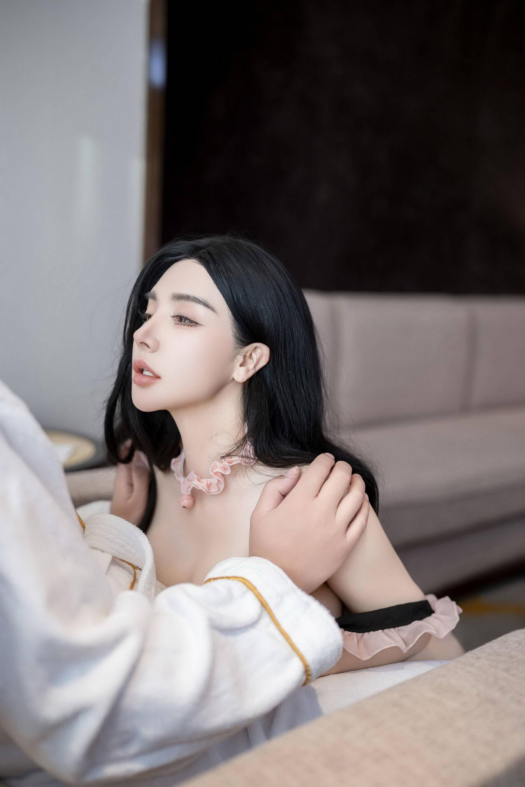 [Featured Star] Pan Siqin Seductive Private Shoot Benefits Maid 85P 4