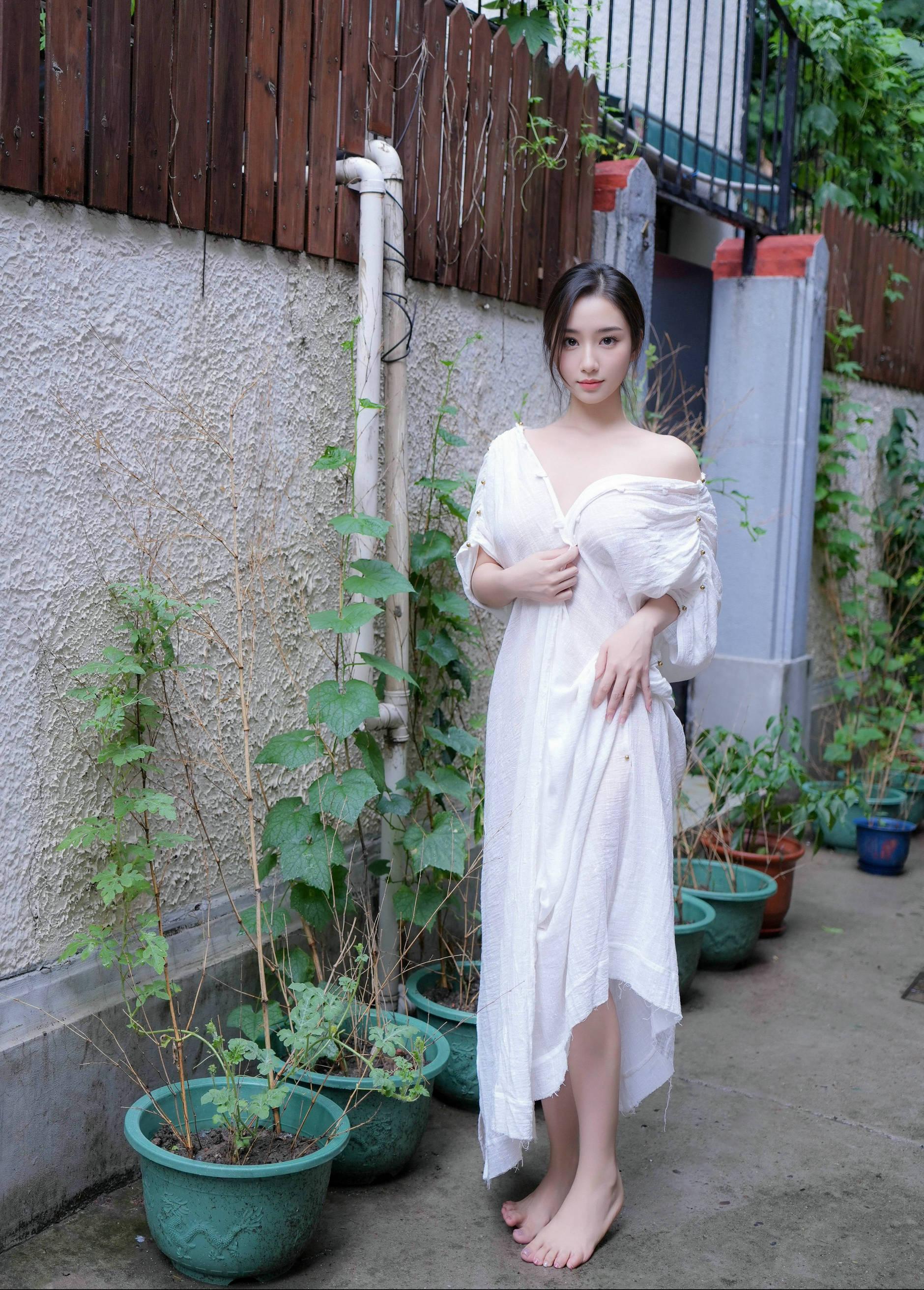 Featured Nanzhi Seductive Private Photoshoot Benefits White Dress 75P 5