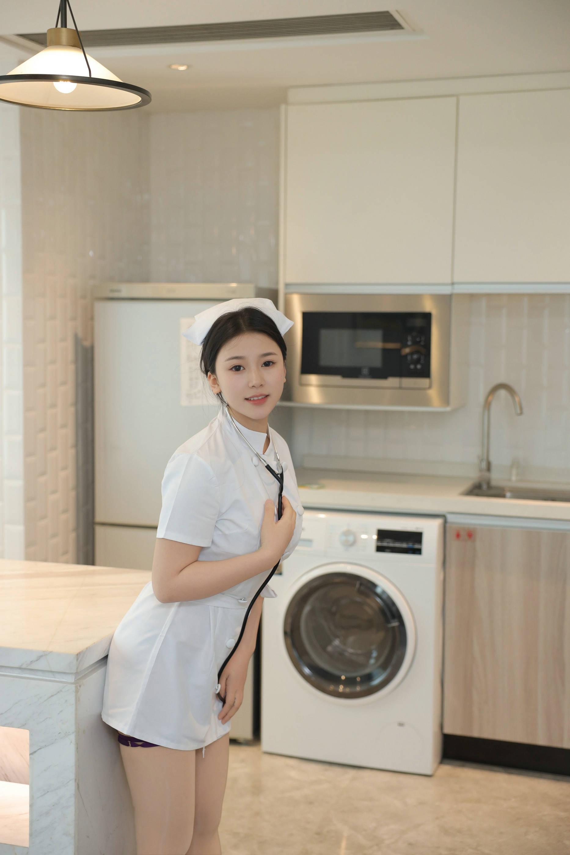 Paid Show Lin Jiaxin Alluring Private Photos Benefits Sexy Nurse 77P 2