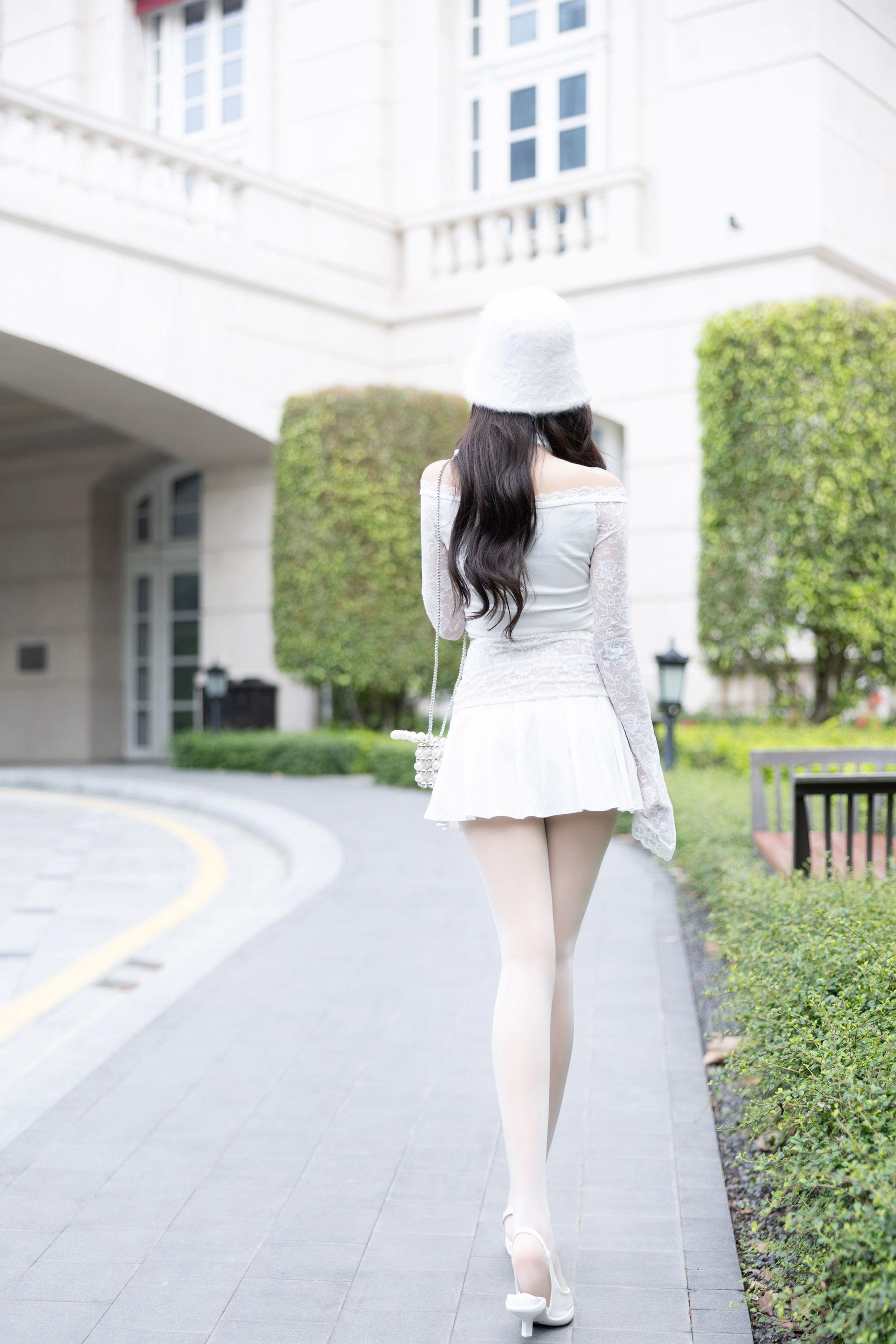 秀人付费 王馨瑶 诱人私拍福利 圣诞情趣102P 7